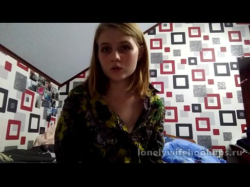 ❤️ ロシアからの若いブロンドの学生は、大きなディックを好む。 ポルノビデオ ❌️❤